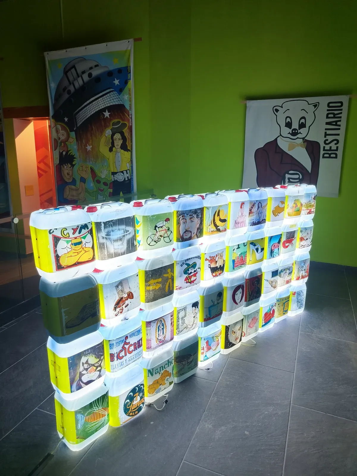 Sensacional de Diseño Mexicano — Montaje — 07